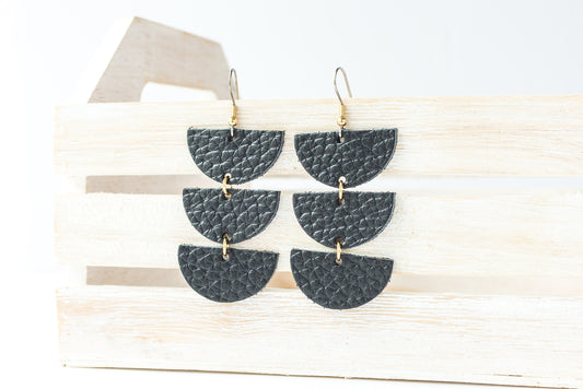 Leather Earrings / Tri Luna / Deep Black