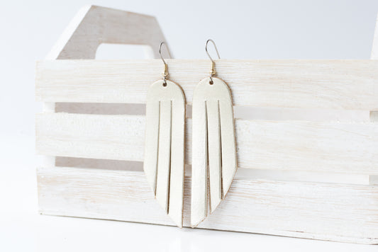 Leather Earrings / Fringe / Metallic Platinum