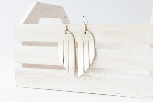 Leather Earrings / Mini Fringe / Metallic Platinum