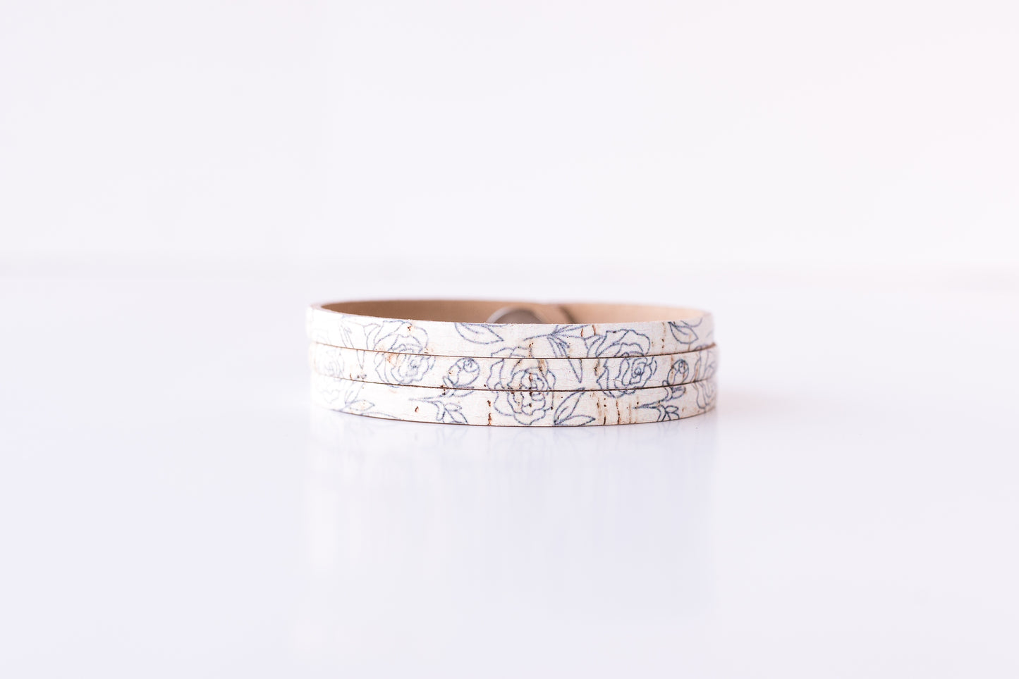 Leather Bracelet / Ultra Skinny Sliced Cuff / Simple Roses Cork