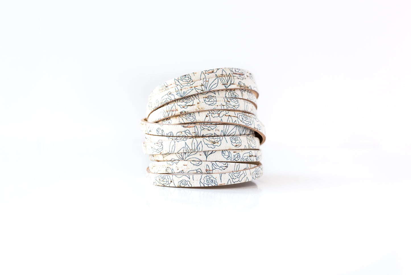 Leather Bracelet / Original Sliced Wrap Cuff / Simple Roses Cork