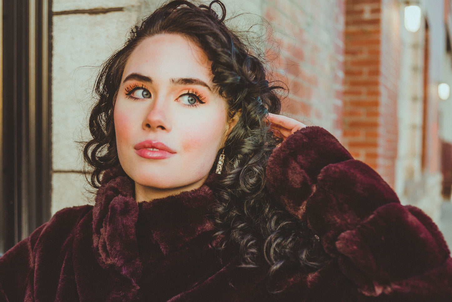Leather Earrings / Simple Tiny / Clay