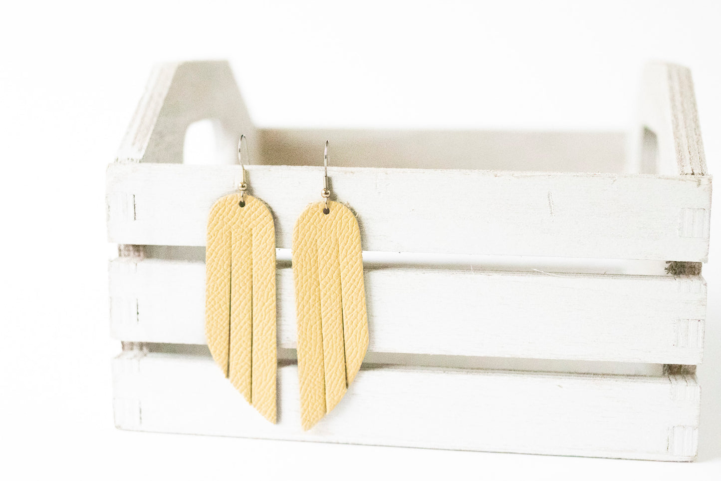Leather Earrings / Fringe / Daffodil