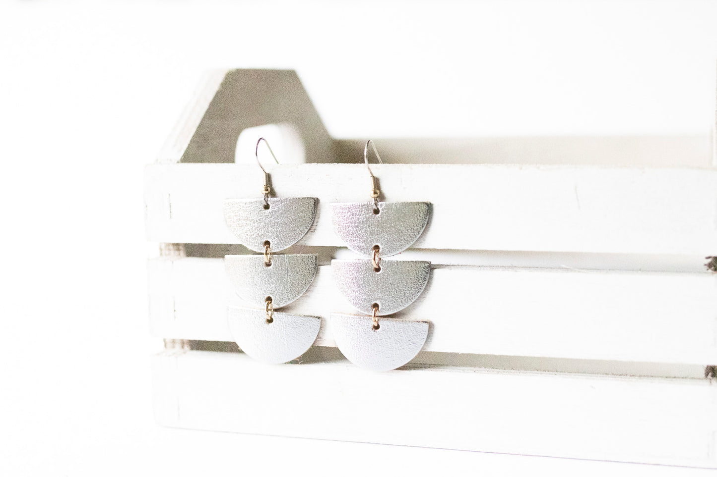 Leather Earrings / Tri Luna / Metallic Silver