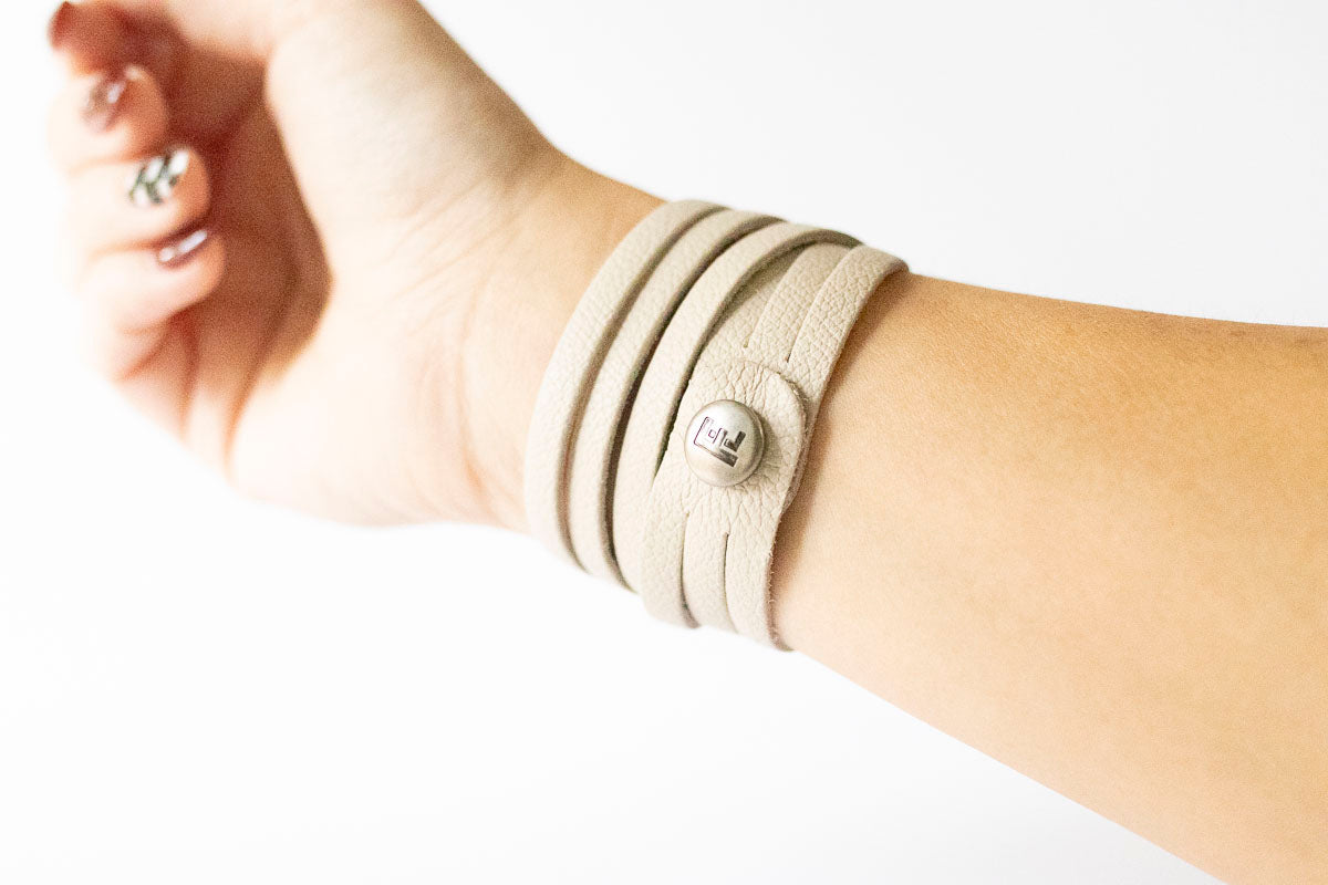 Leather Bracelet / Skinny Sliced Wrap Cuff / Bone