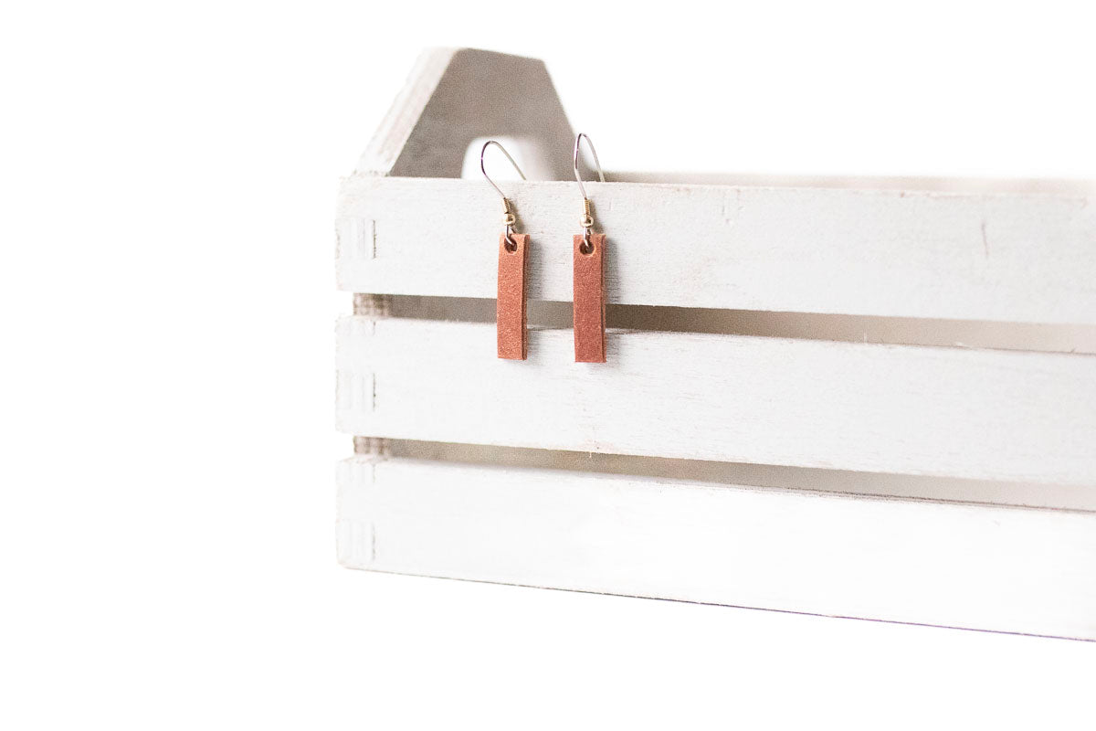 Leather Earrings / Simple Tiny / Clay