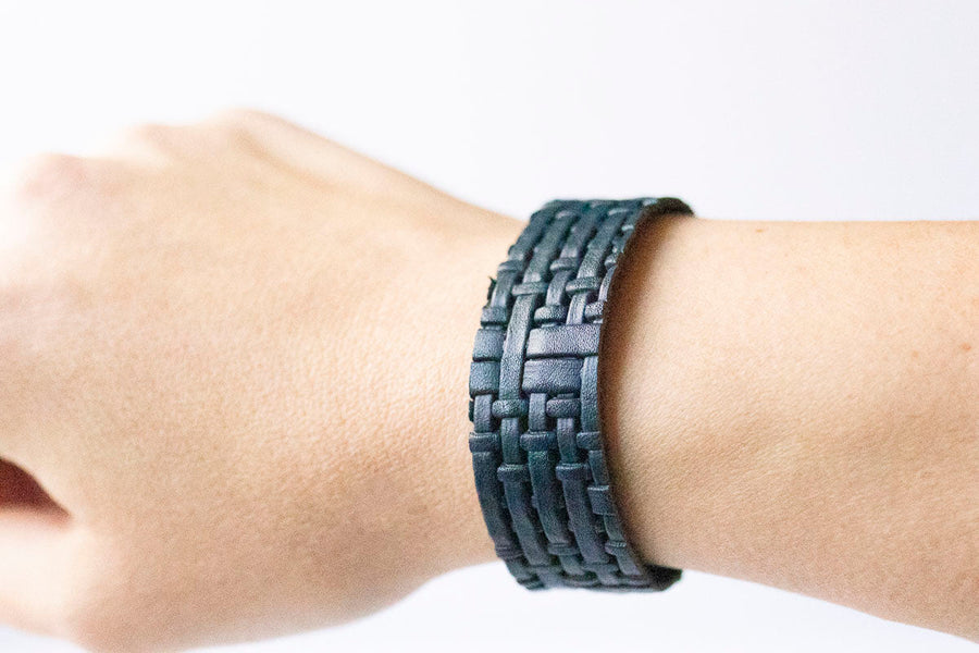 DARK NAVY WOVEN