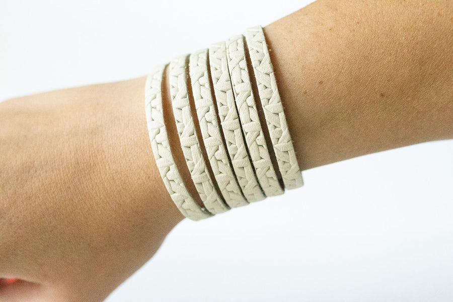 WOVEN CHALK WHITE