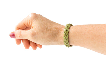 Braided Leather Bracelet / Grass Green