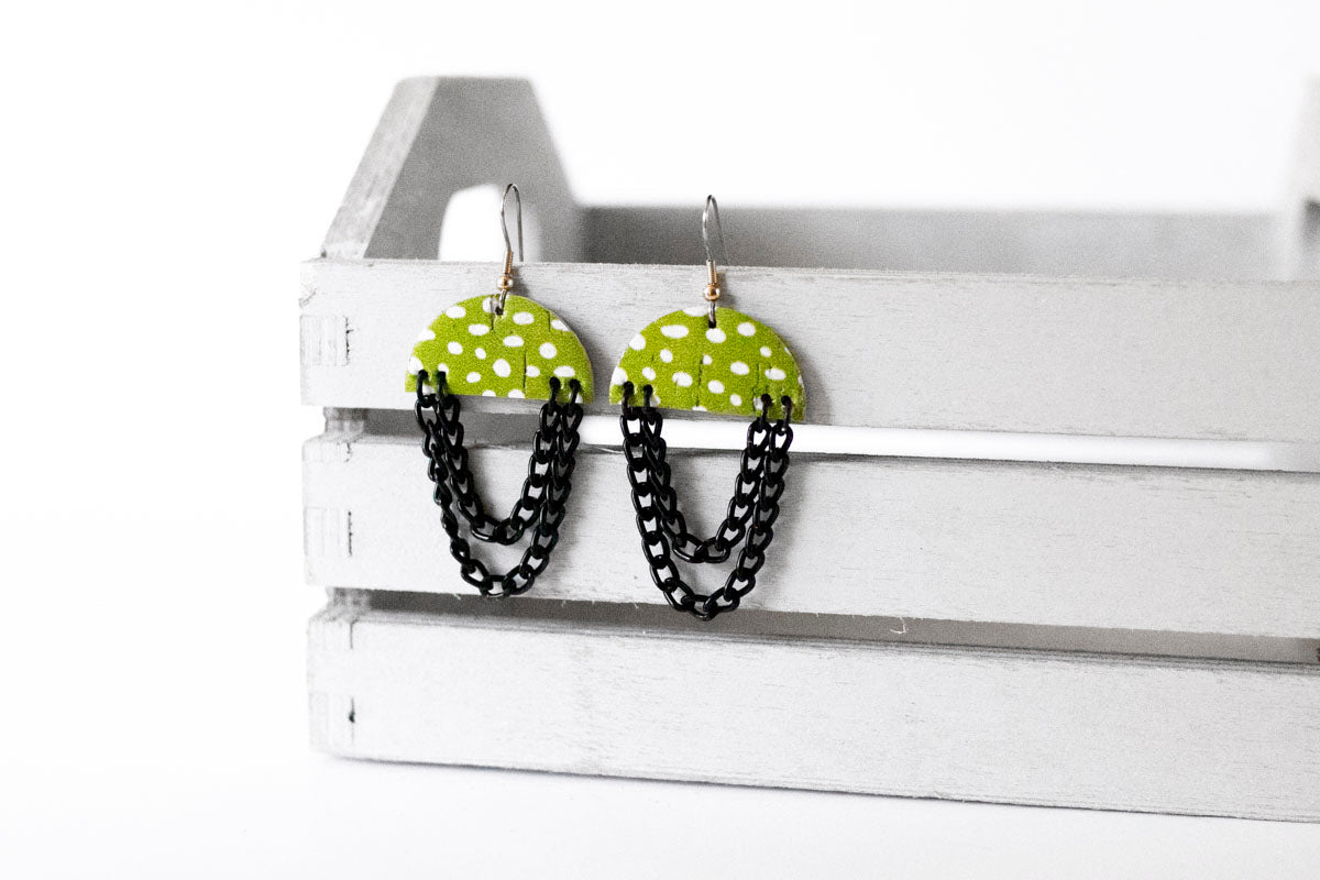 Leather Earrings / Black Chain Drop / La Palma Cork