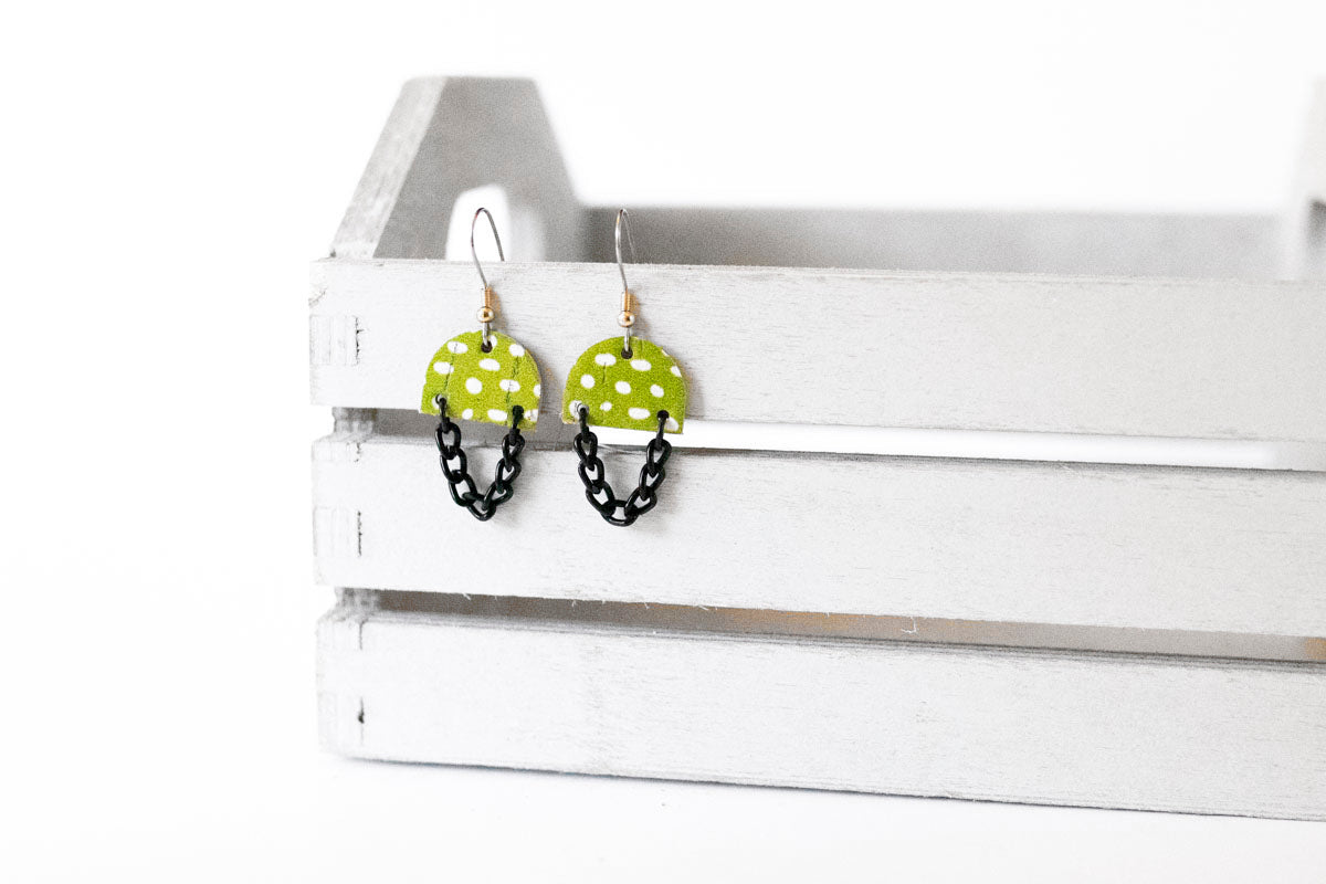 Leather Earrings / Black Mini Chain Drop / La Palma Cork