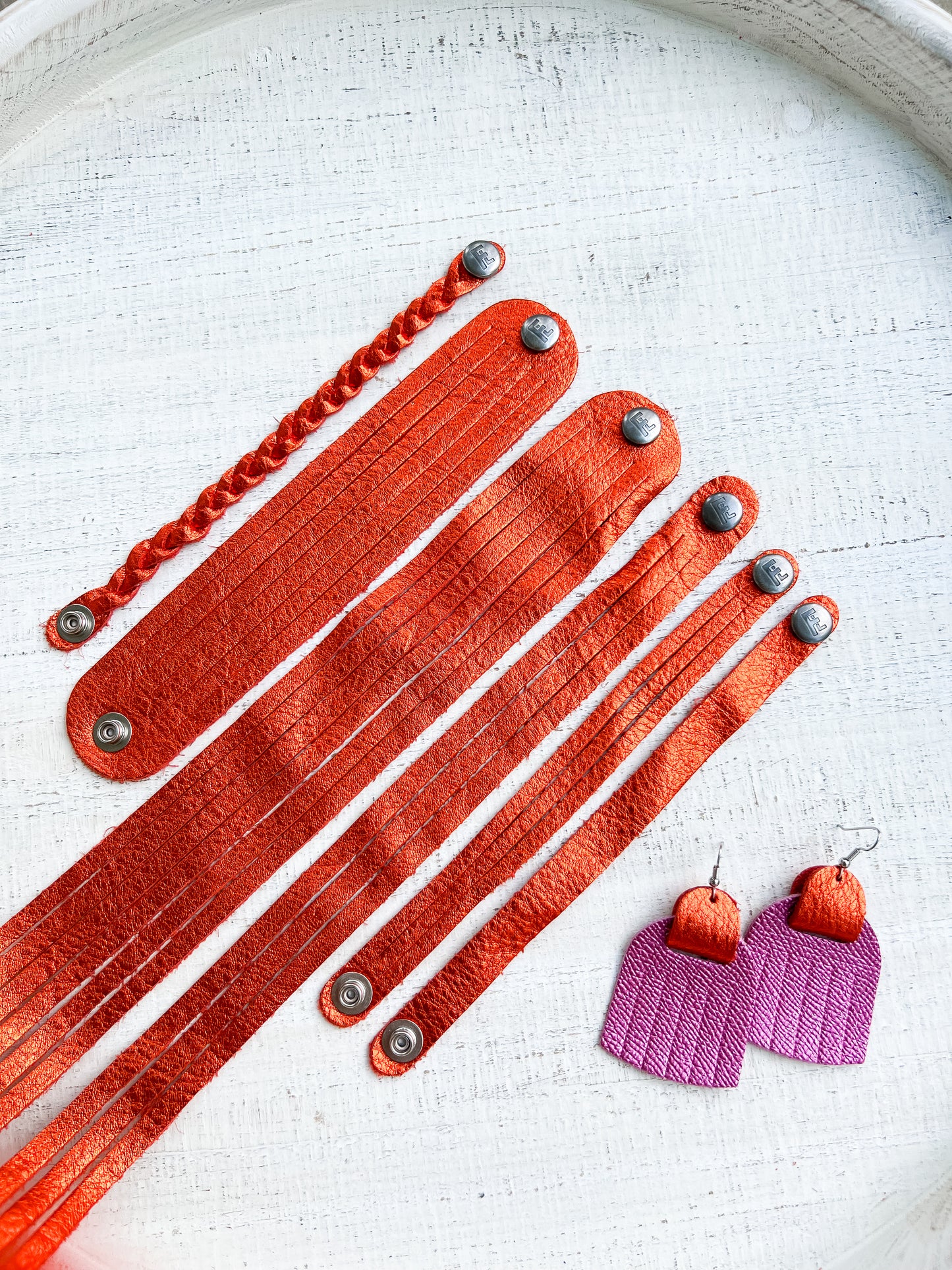 Leather Earrings / Mini Fringe / Soft Mango