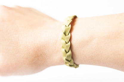 Braided Leather Bracelet / Green Tea