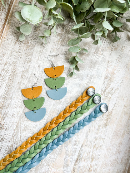 Braided Leather Bracelet / Clover Green