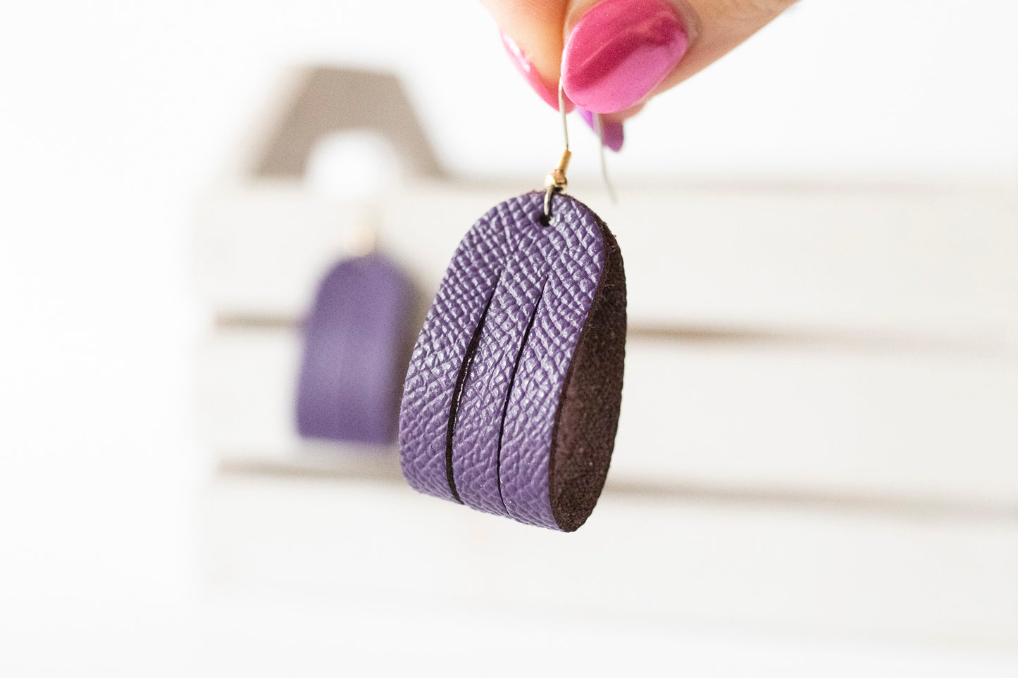 Leather Earrings / Mini Sliced / Aubergine