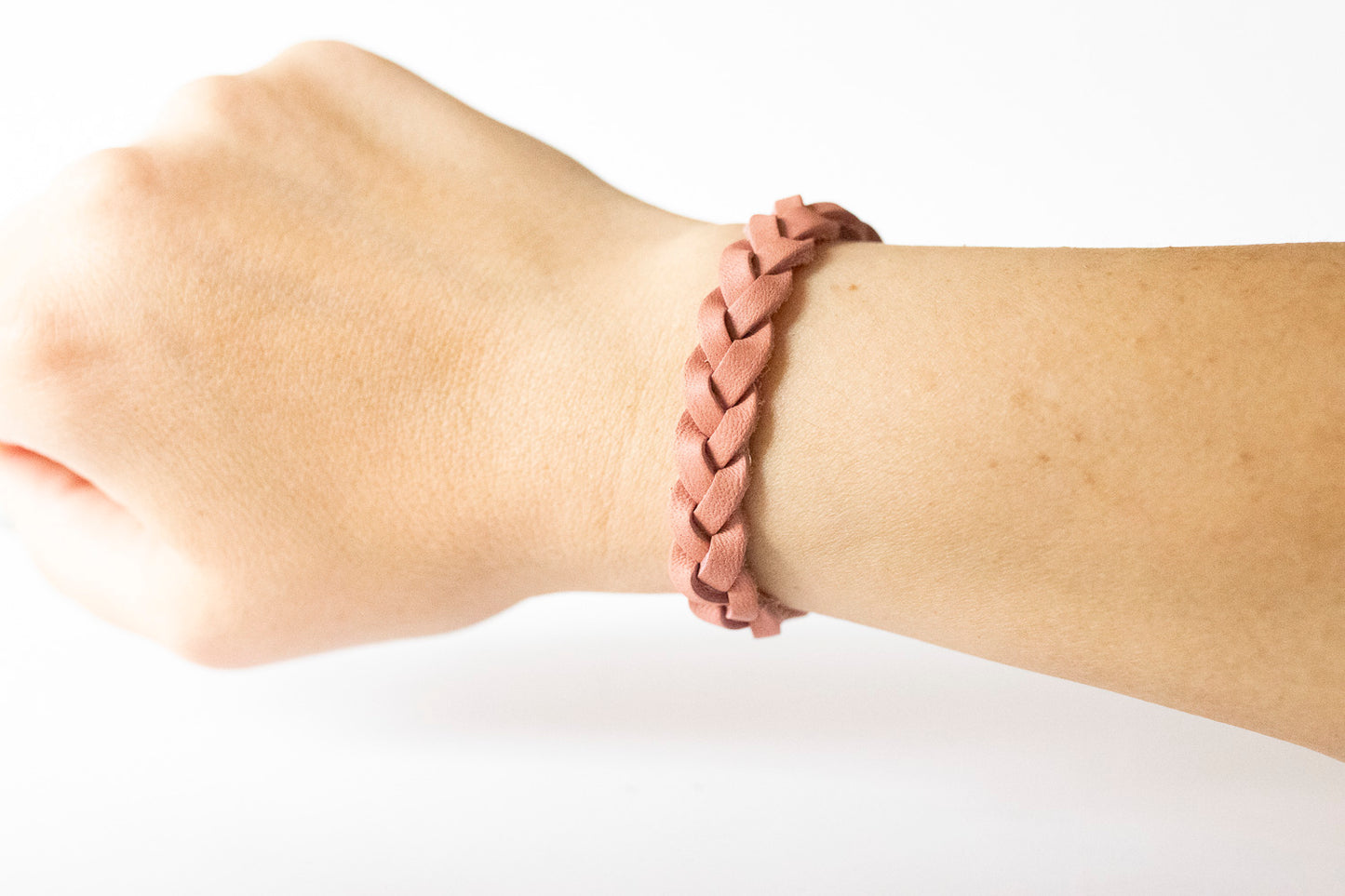 Braided Leather Bracelet / Smooth Rose