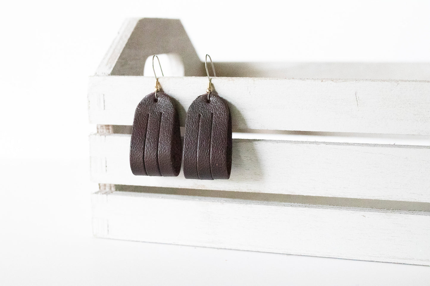 Leather Earrings / Mini Sliced / Raisin