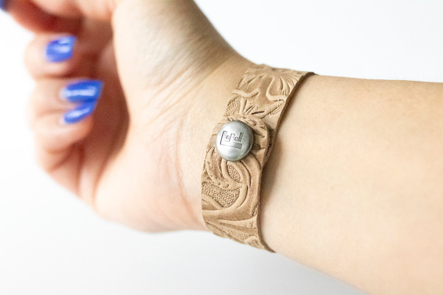 Leather Bracelet / Slim Cuff / Western Floral