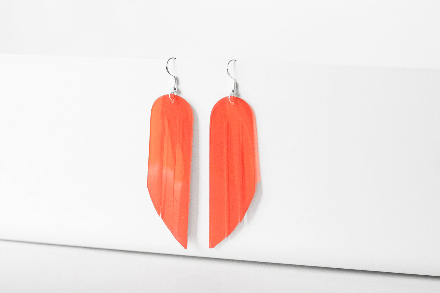 Leather Earrings / Fringe / Strawberry Jelly