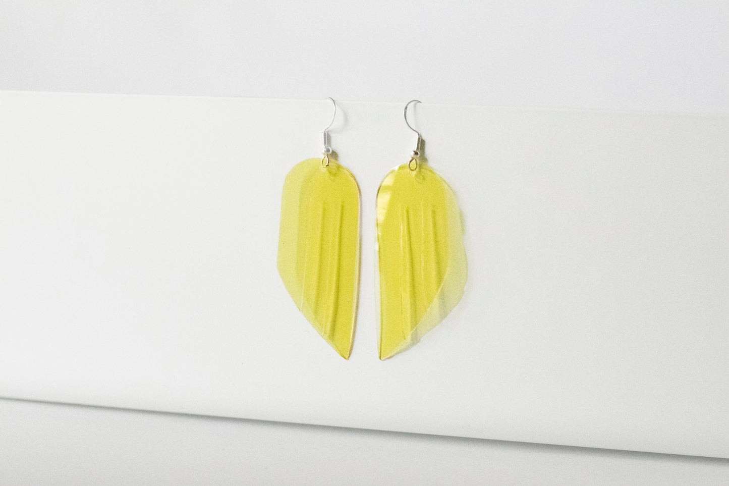 Leather Earrings / Mini Fringe / Lemon Jelly