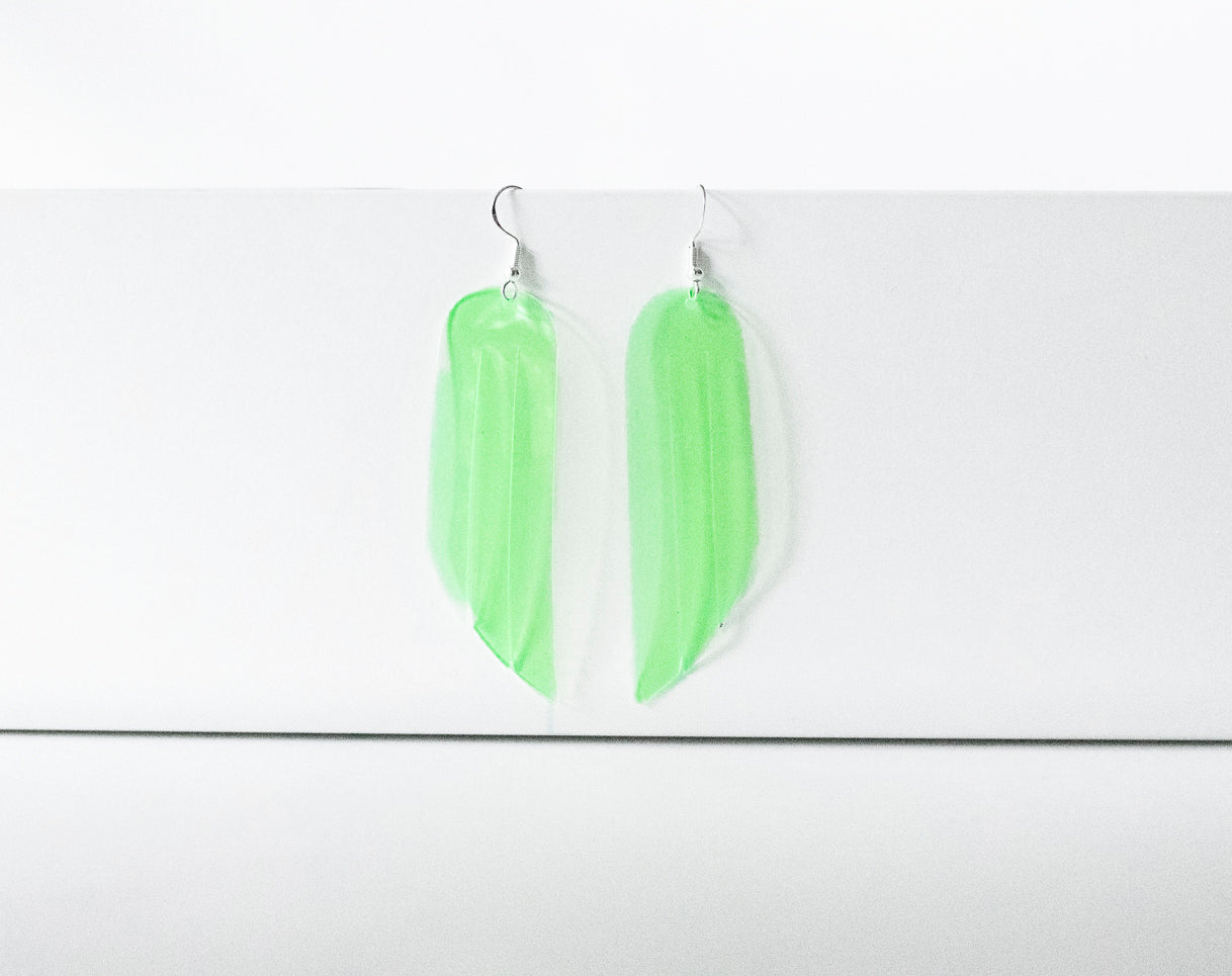 Leather Earrings / Fringe / Lime Jelly