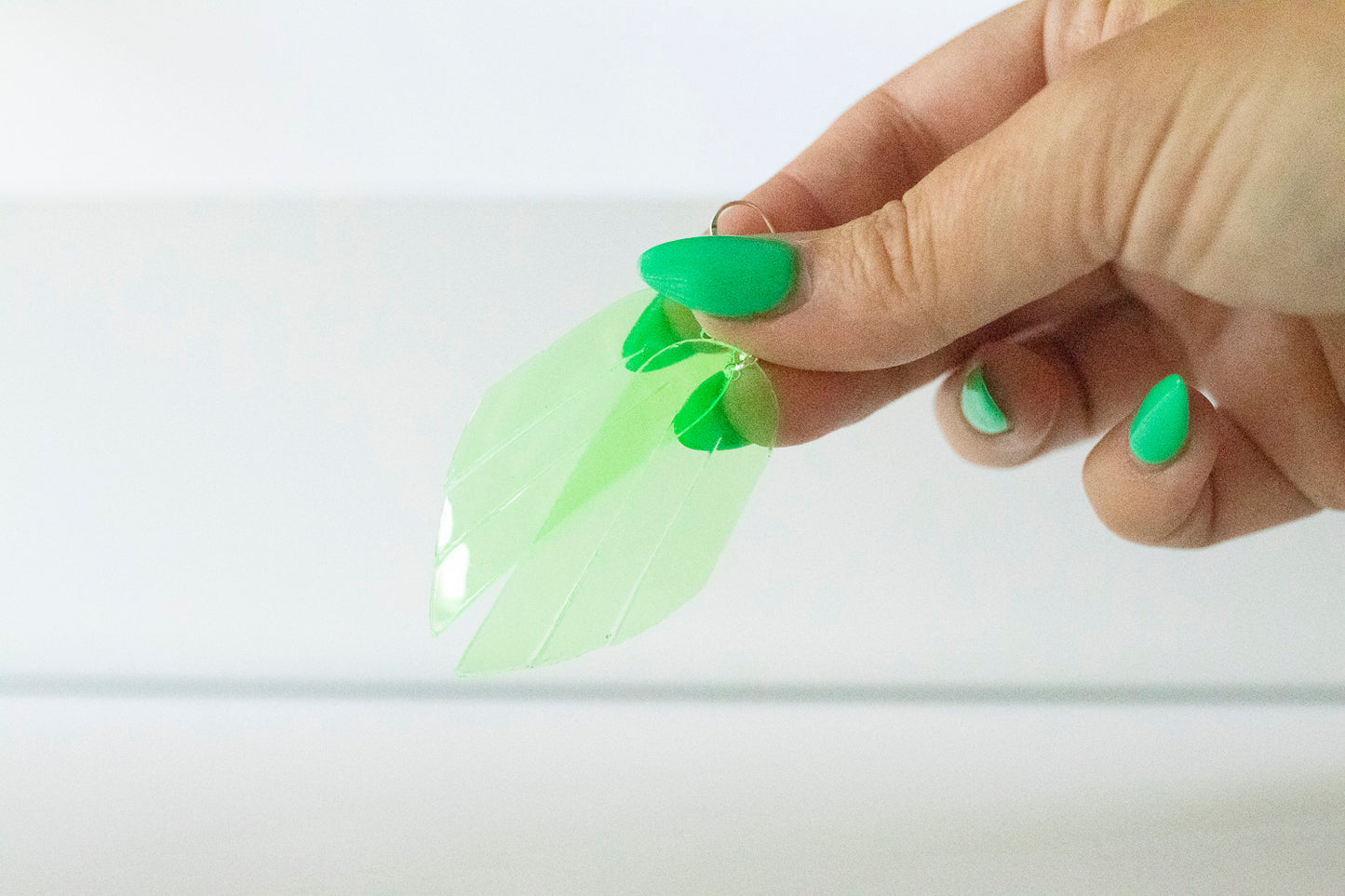 Leather Earrings / Mini Fringe / Lime Jelly