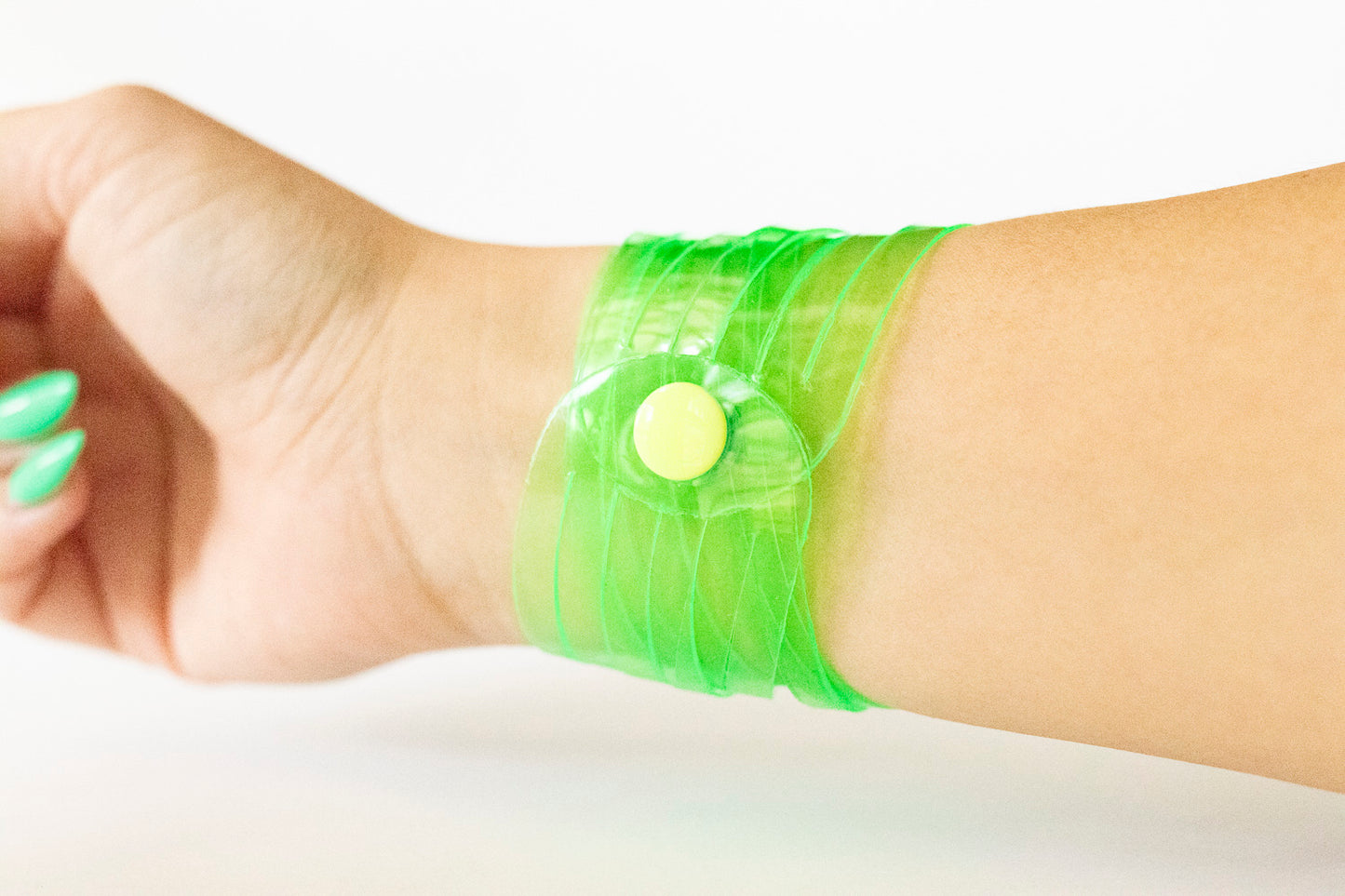 Leather Bracelet / Original Sliced Wrap Cuff / Lime Jelly