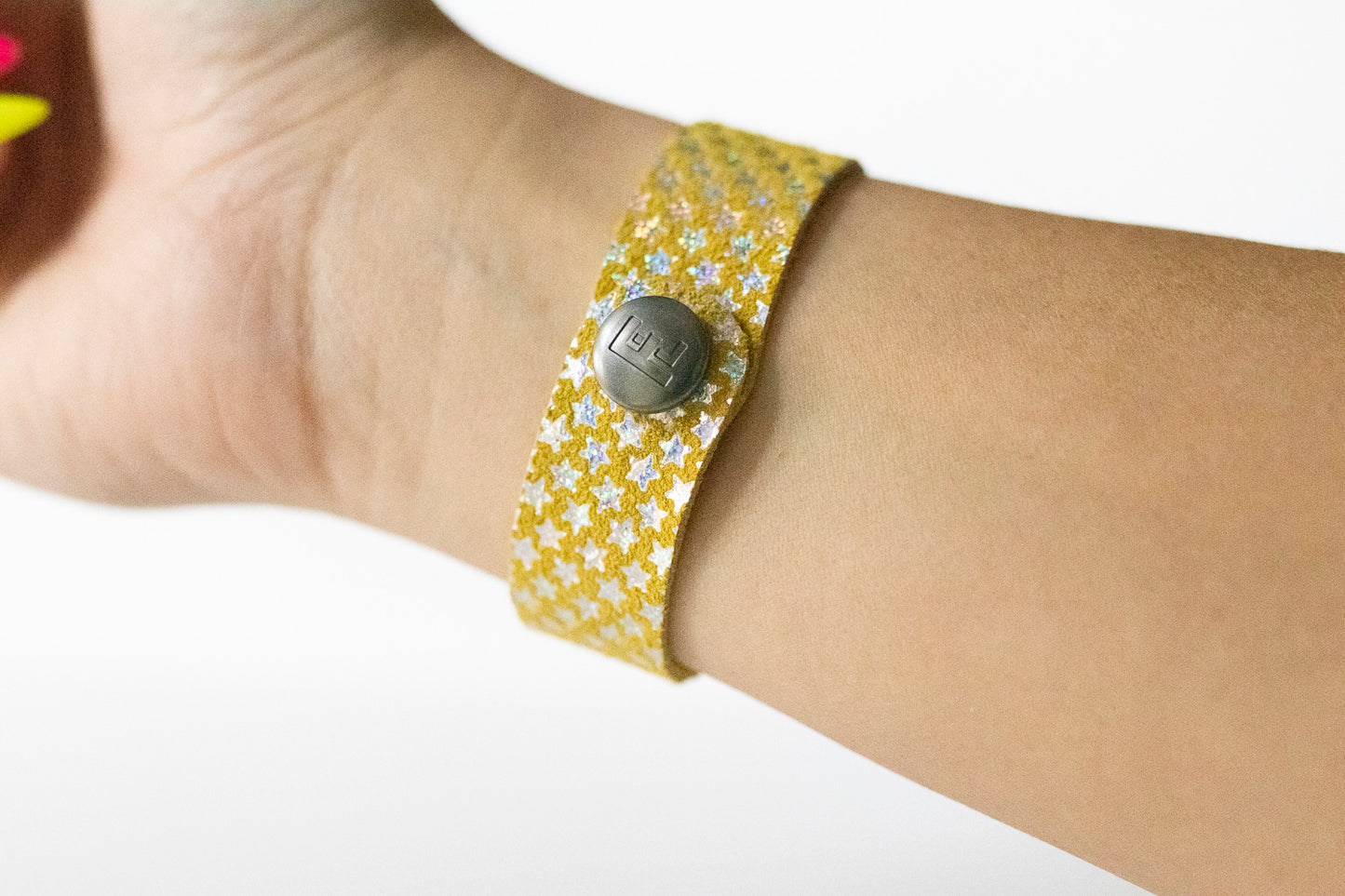 Leather Bracelet / Slim Cuff / Summer Stars