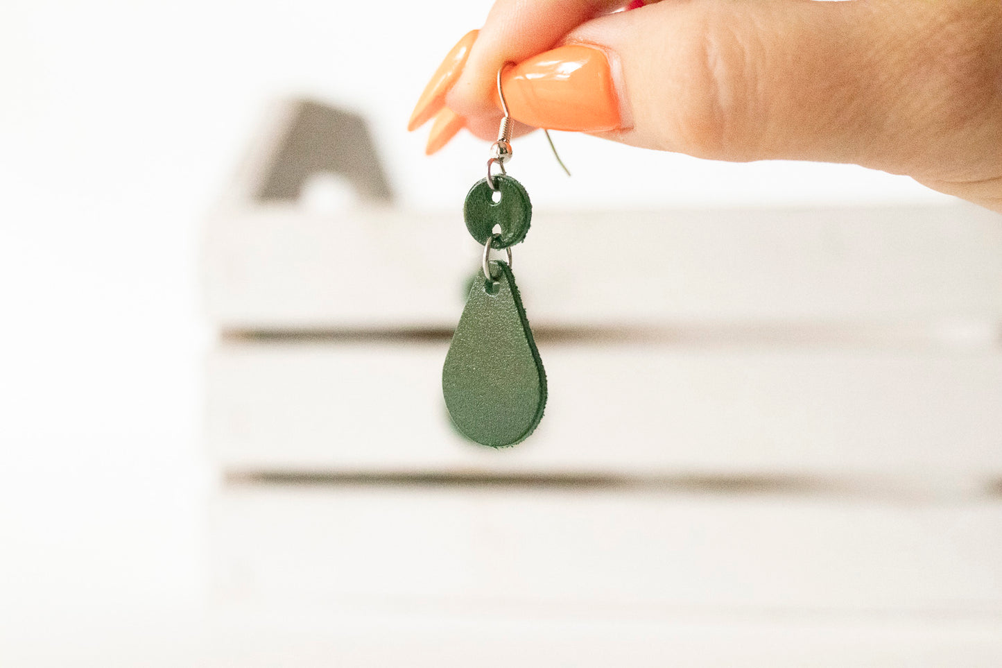 Leather Earrings / Droplets / Pine Tree