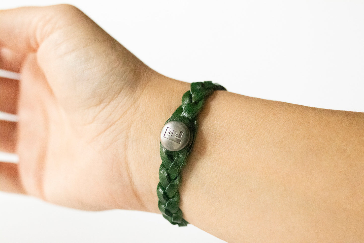 Braided Leather Bracelet / Pine Tree