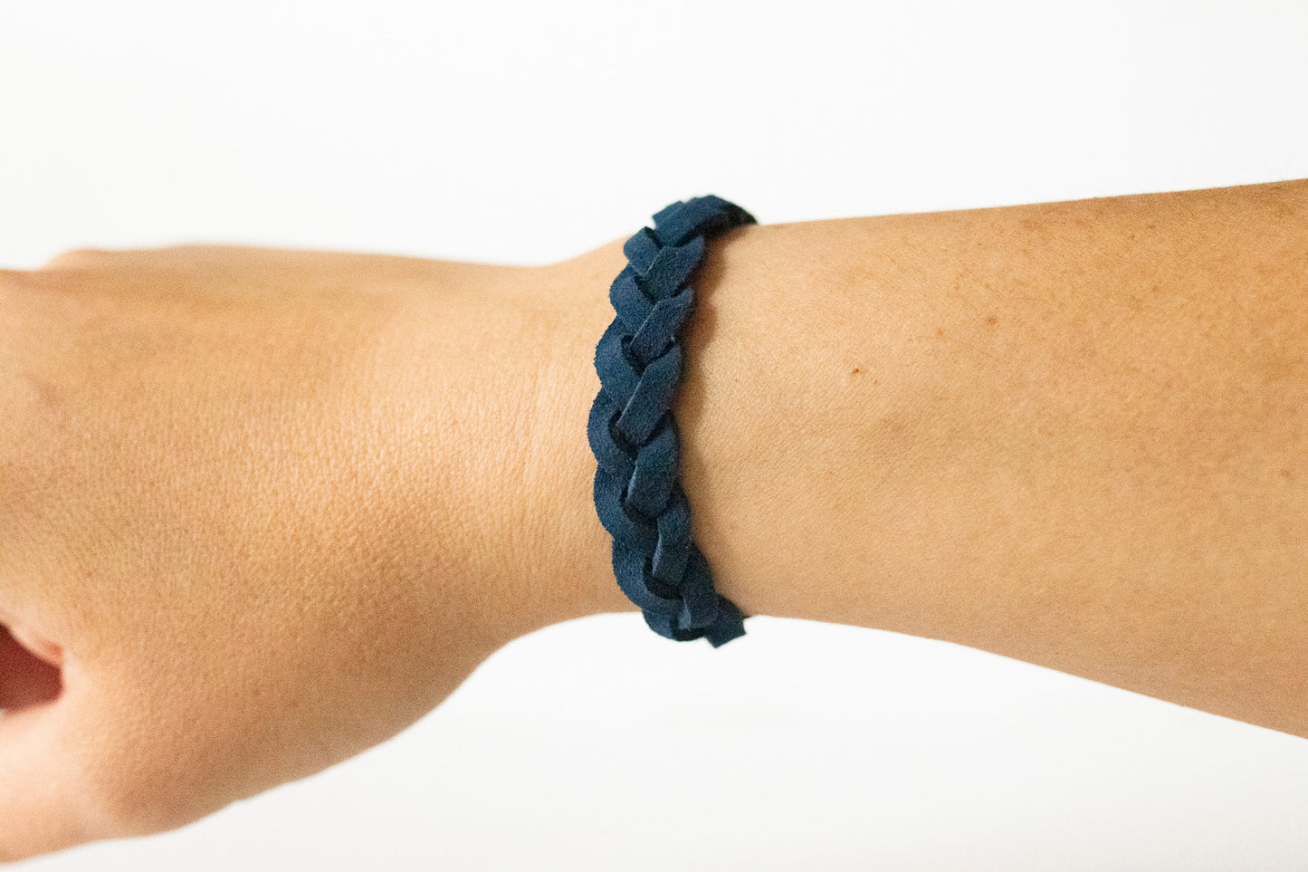 Braided Leather Bracelet / Navy Nubuck