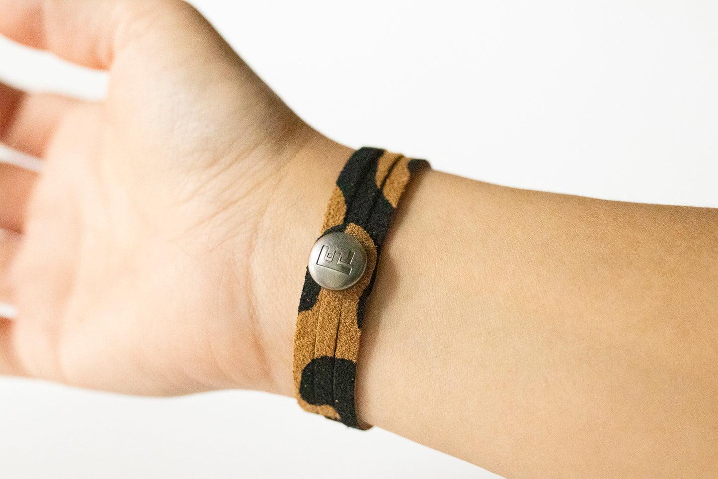 Leather Bracelet / Ultra Skinny Sliced Cuff / Tan Leopard Suede