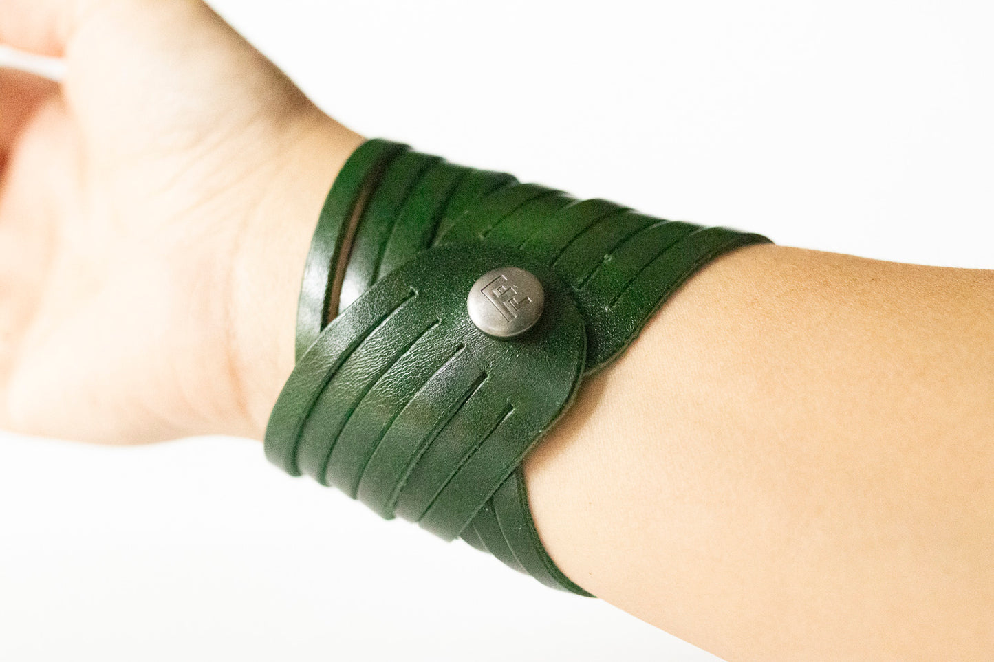 Leather Bracelet / Original Sliced Wrap Cuff / Pine Tree