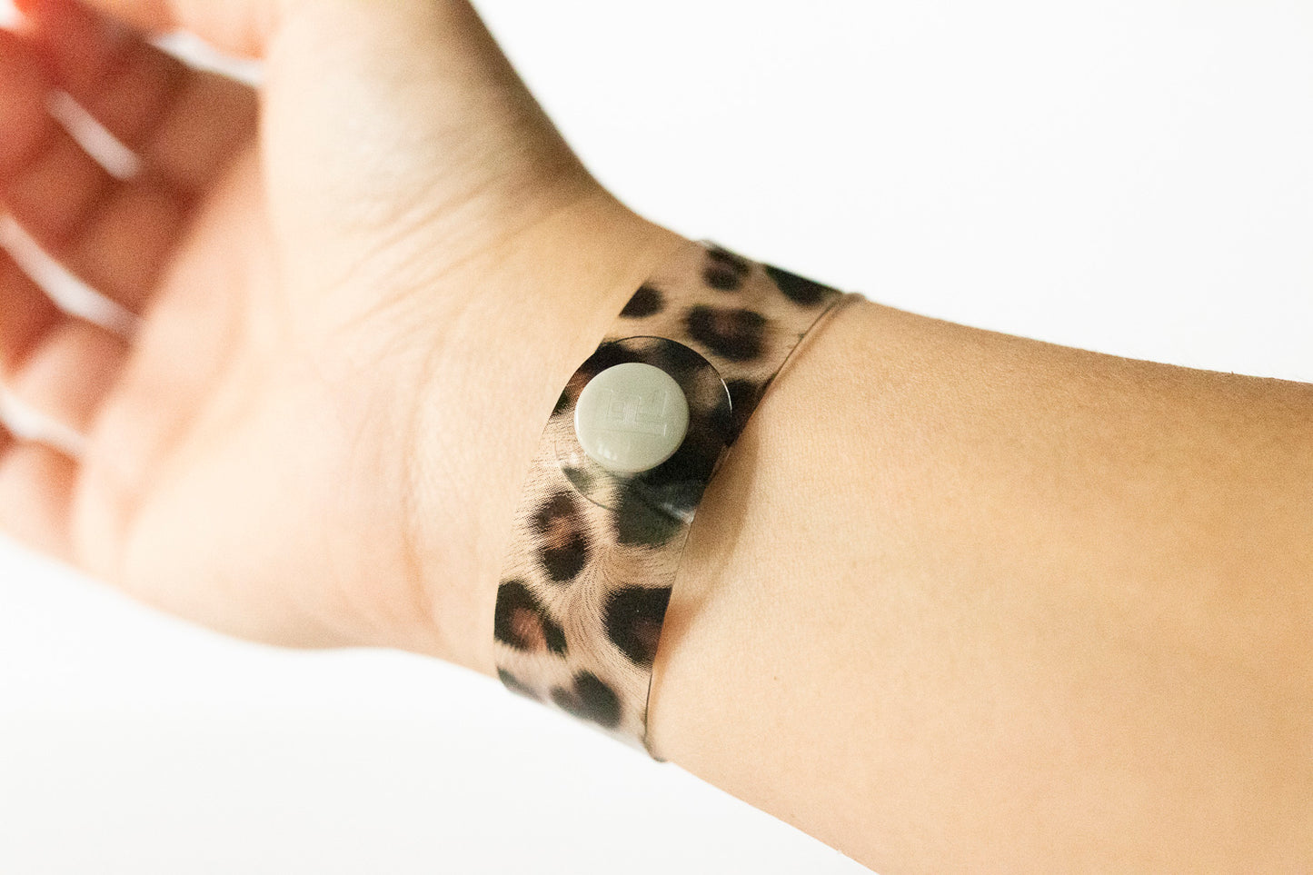 Leather Bracelet / Slim Cuff / Spotted Leopard Jelly