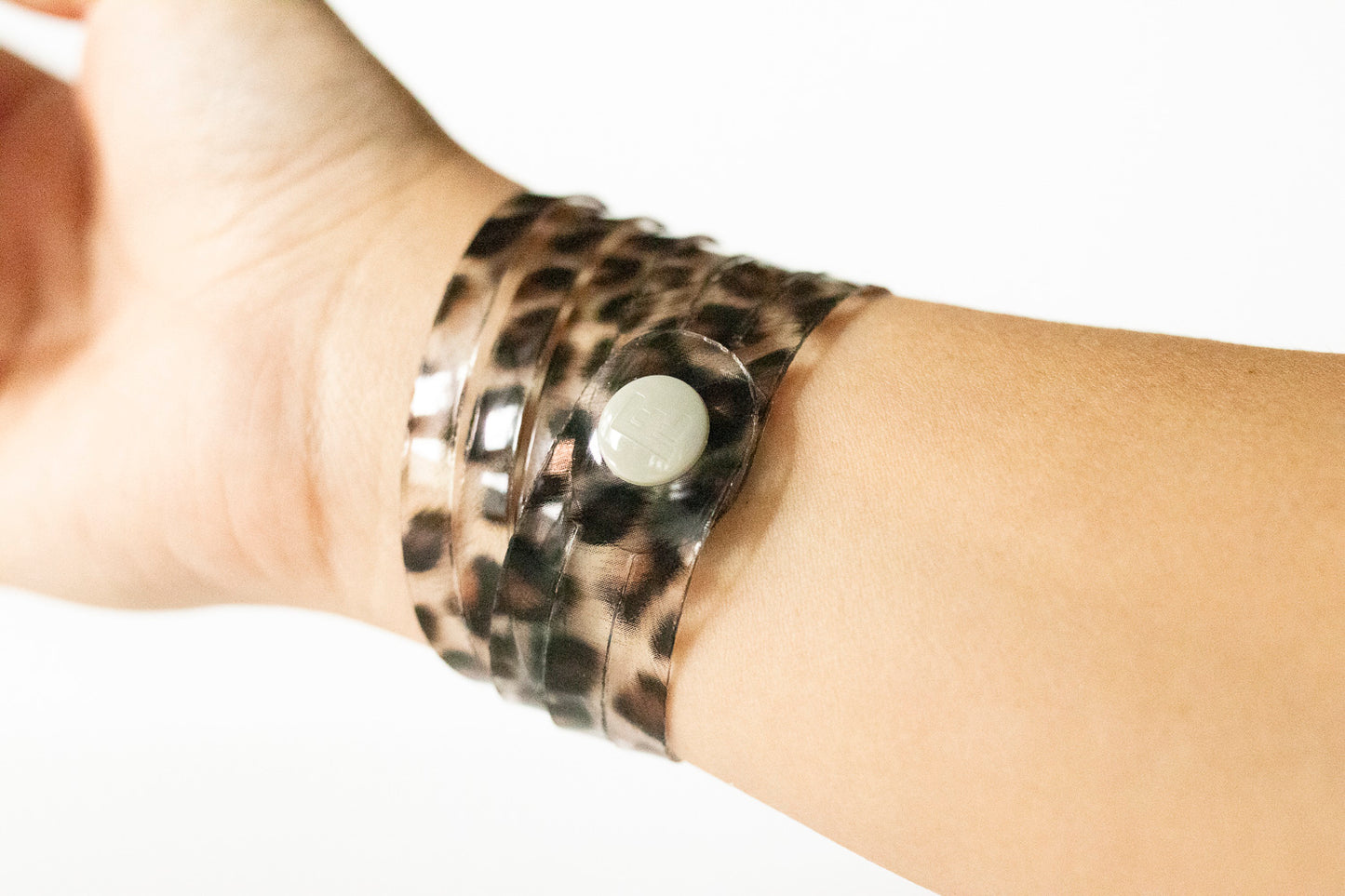 Leather Bracelet / Skinny Sliced Wrap Cuff / Spotted Leopard Jelly