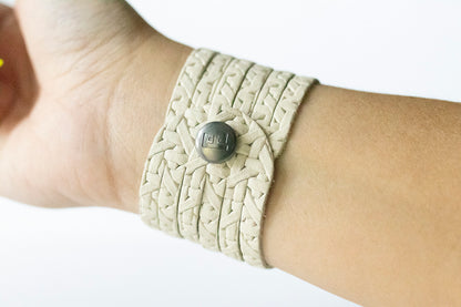 Leather Bracelet / Original Sliced Cuff / Woven Chalk White