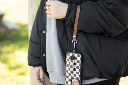 Leather Looplet / Strawberry Cream