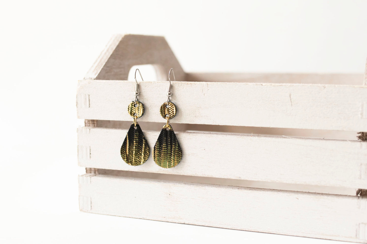 Leather Earrings / Droplets / Empire Gold