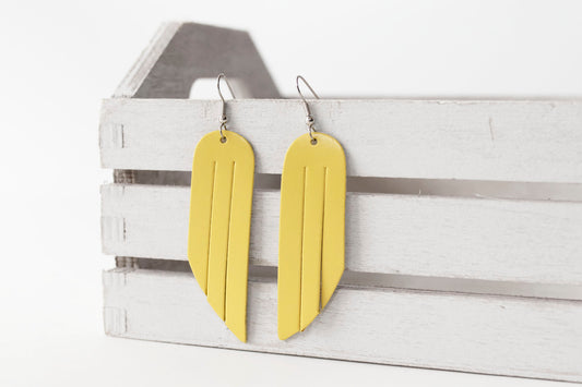 Leather Earrings / Fringe / Butter Popcorn