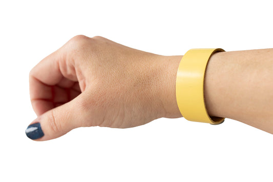 Leather Bracelet / Slim Cuff / Butter Popcorn