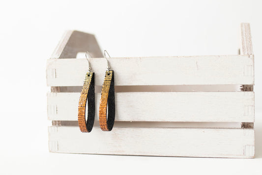 Leather Earrings / Thin Slit / Volcanic Sparkle