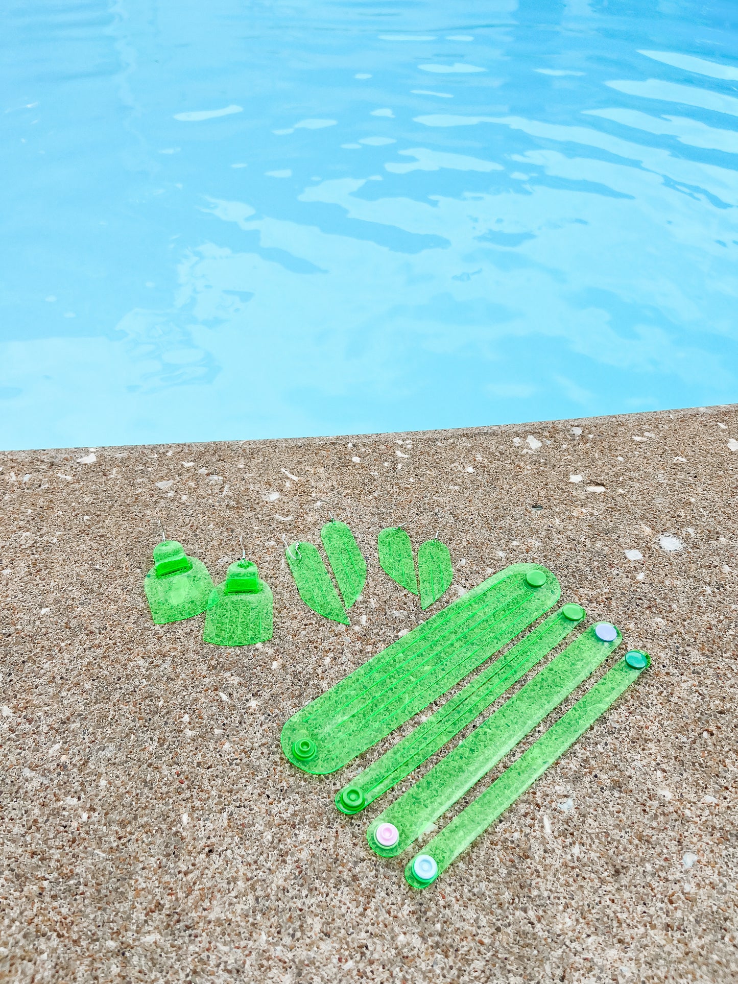 Leather Earrings / Fringies / Lime Jelly