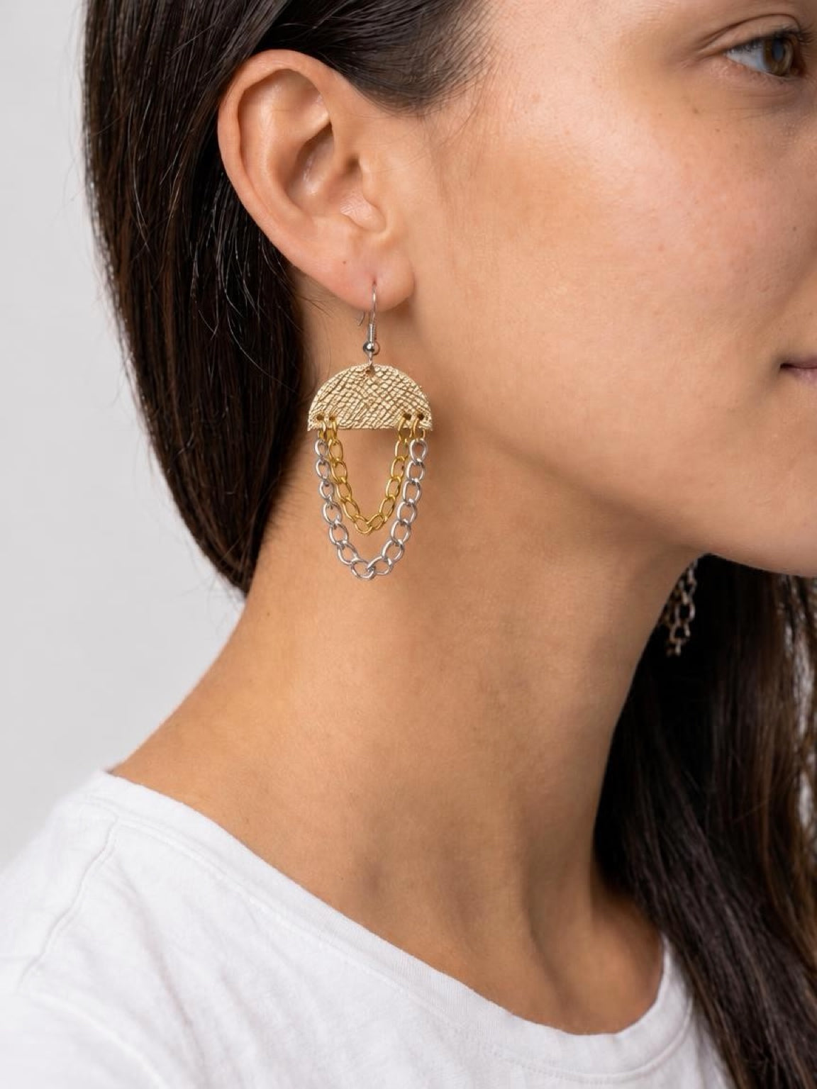 Leather Earrings / Chain Drop / White Gold