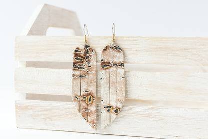 Leather Earrings / Fringe / Driftwood Ivory