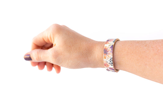 Leather Bracelet / Skinny Slim Cuff / Pressed Flowers Cork