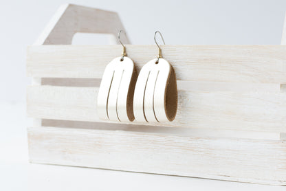 Leather Earrings / Mini Sliced / Metallic Platinum