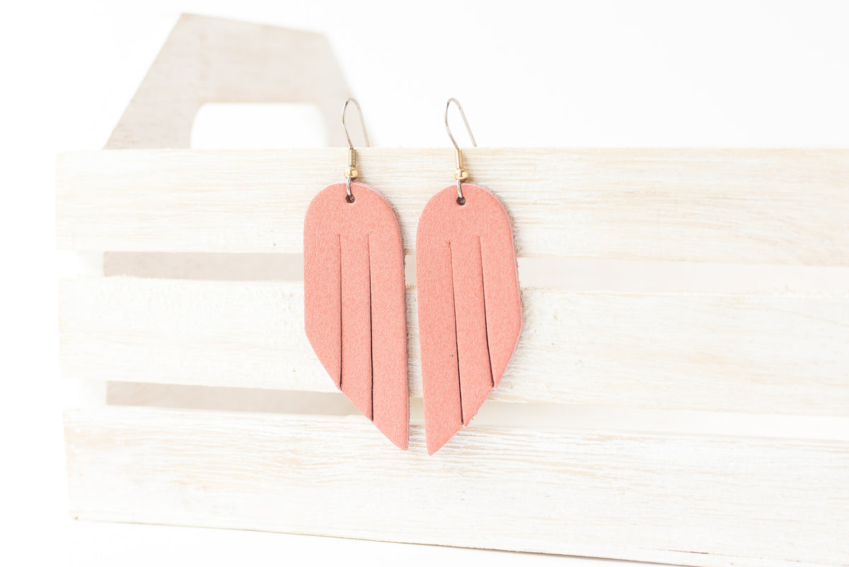 Leather Earrings / Mini Fringe / Smooth Rose