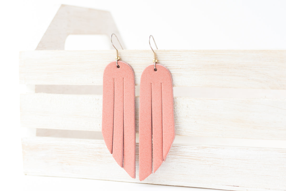 Leather Earrings / Fringe / Smooth Rose