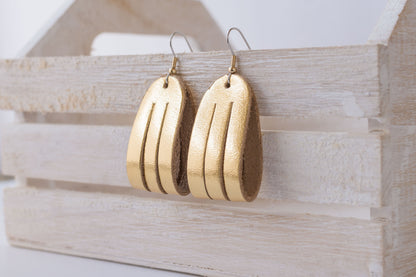 Leather Earrings / Mini Sliced / Metallic Gold