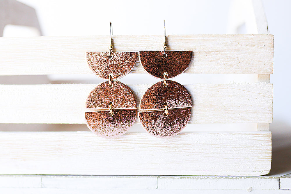 Leather Earrings / Mila / Metallic Rosegold